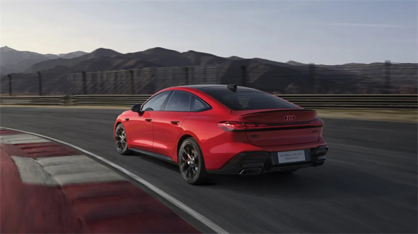 全新上汽奥迪A5L Sportback正式上市，限时臻享价25.99万元起
